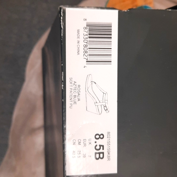 RALPH LAUREN ROSALIA AZTEC BLUE SOFT PATENT SANDAL SIZE 8.5 - Picture 7 of 7